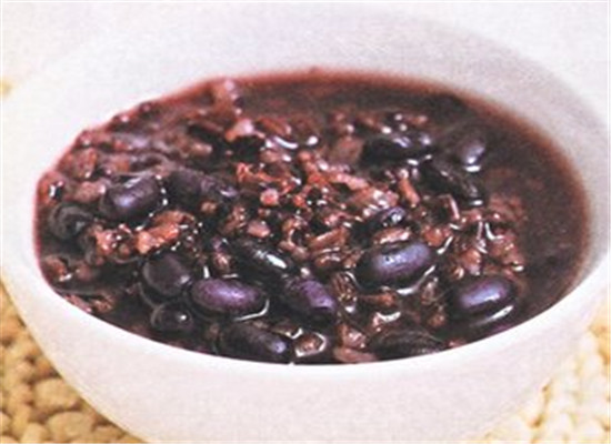 黑豆能滋补 推荐食疗养生法