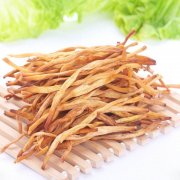 【吃黄花菜的注意事