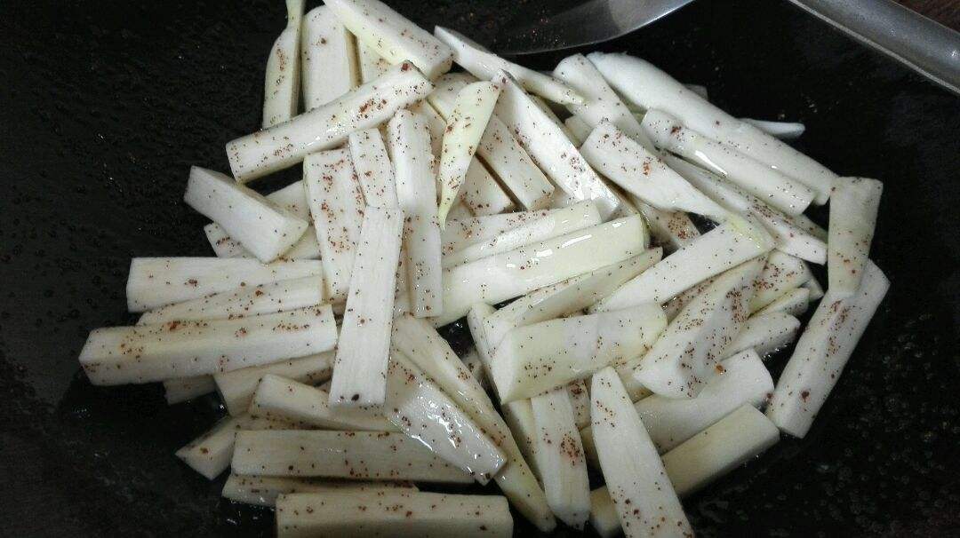 篙芭里面有黑点可以吃吗