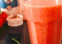西红柿汁的做法_西红柿汁的功效与作用