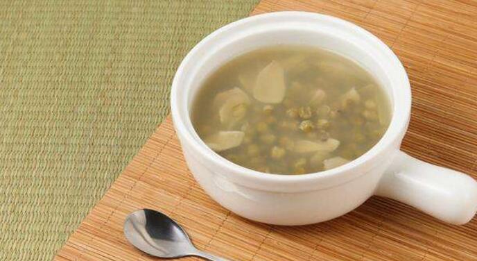 绿豆汤的热量是多少