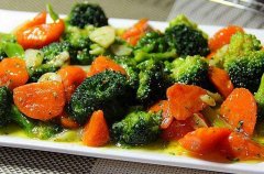 西兰花和胡萝卜能炒着吃吗