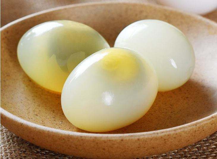 孕妇可以吃鸽子蛋吗
