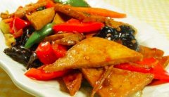 家常炒豆腐的做法