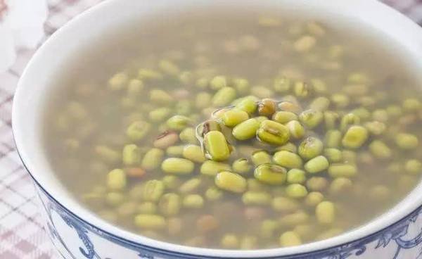 绿豆汤中能加蜂蜜吗