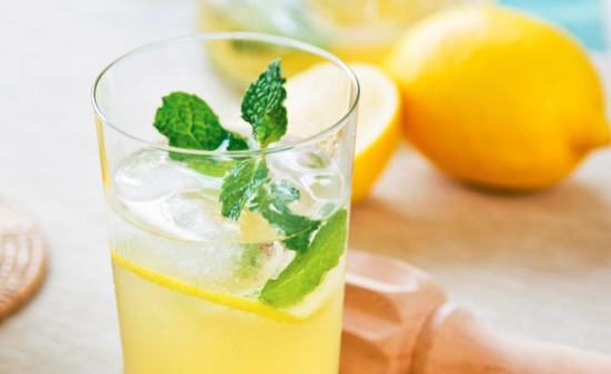 常喝柠檬水可以美白吗
