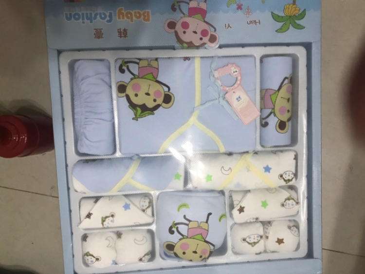 新生儿拉肚子原因