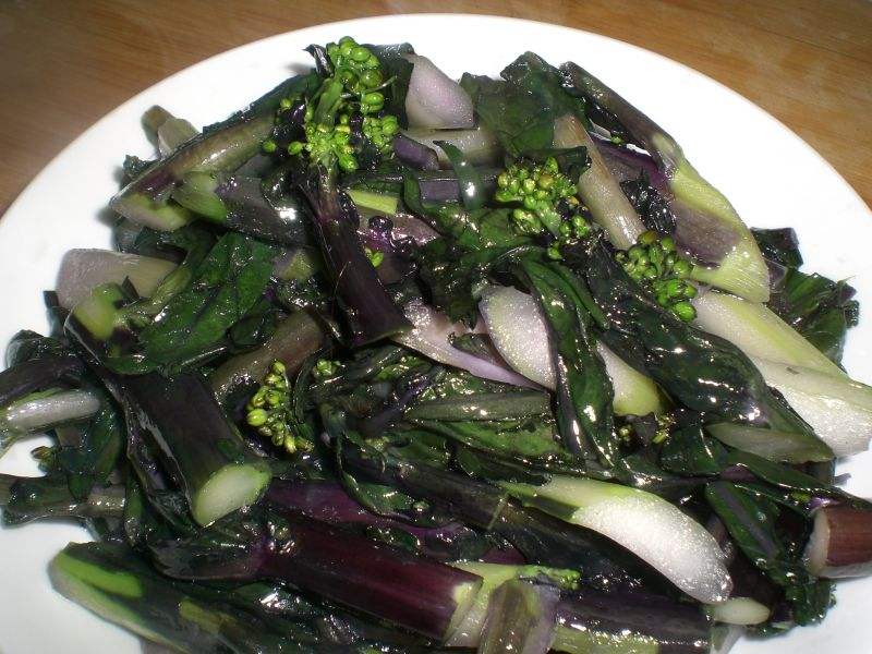 尿酸高可以吃红菜苔吗
