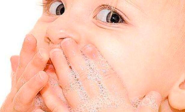 宝宝洗脸怎么正确洗