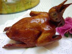 吃鹌鹑小孩会早发育