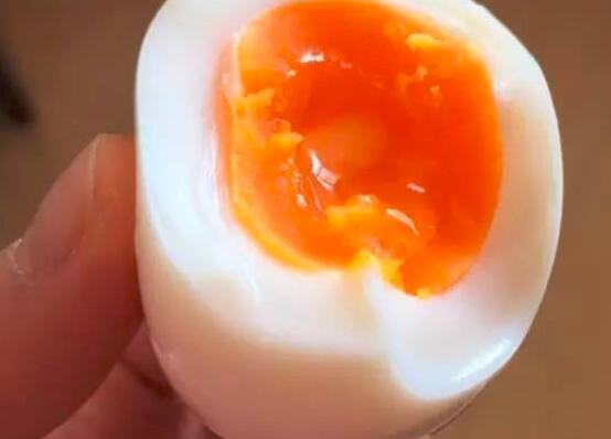 吃鸡蛋只吃蛋白可以减肥吗