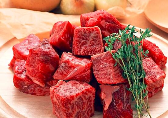 胆固醇高可以吃牛肉吗