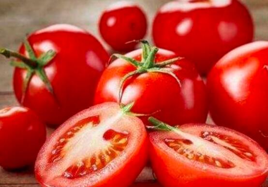 西红柿上的农药怎么去除好