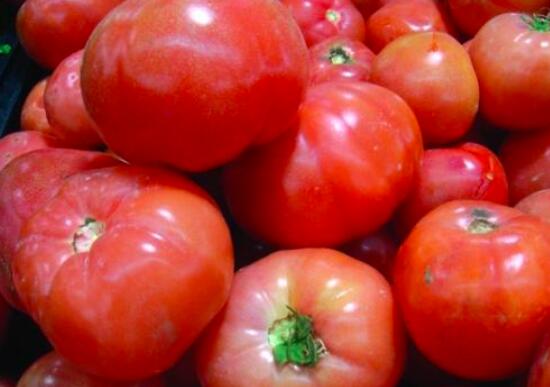 西红柿里面空心还能吃吗